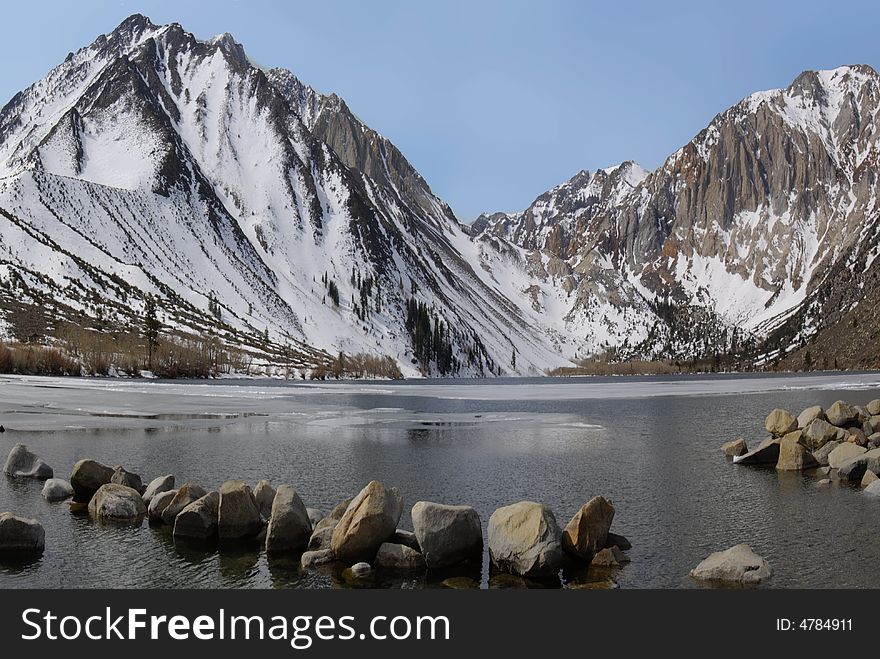 Glacier carved Convict Lake on the eastern side of the Sierra Nevada Mountains in California. Glacier carved Convict Lake on the eastern side of the Sierra Nevada Mountains in California