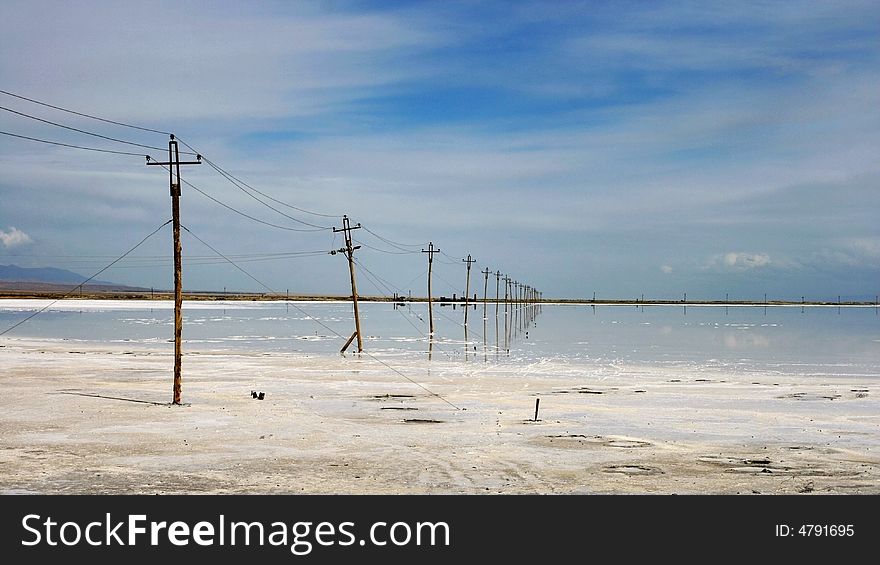 The Caka Salt Lake