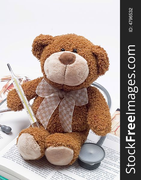 Teddy bear as a doctor