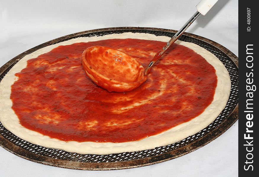 fresh and hot cheese pizza