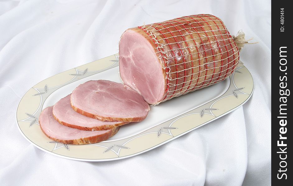 Slices of smoked pork bacon