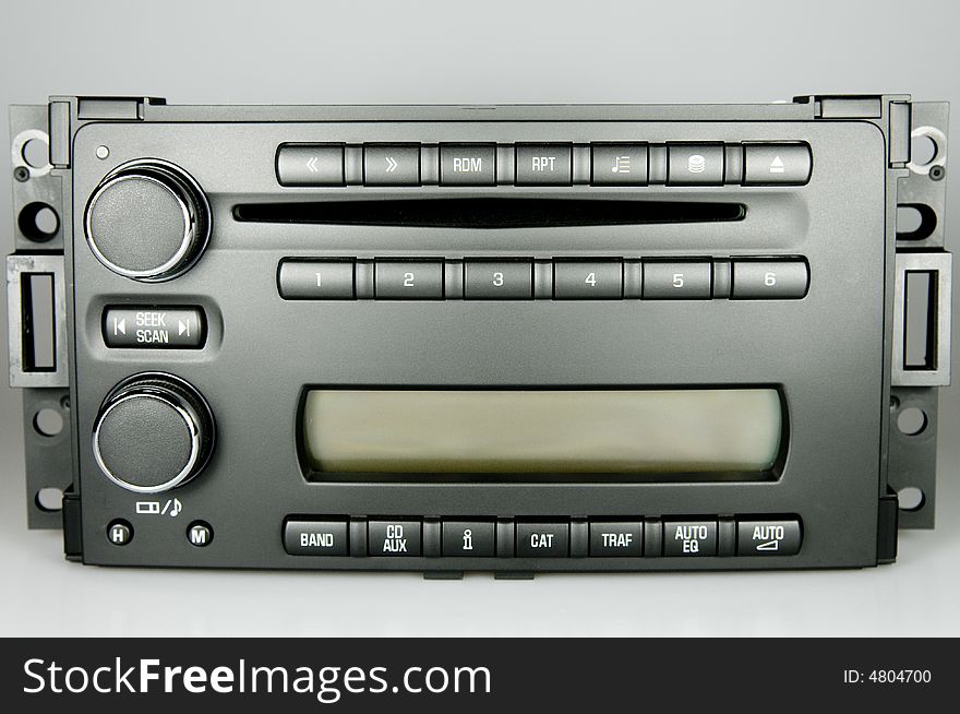 Factory 6 disc stereo with traffic and aux input