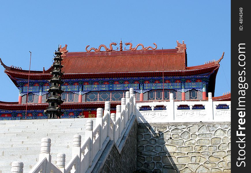 The main hall of the China Buddhist temple, a Buddhist worship is the main location. The main hall of the China Buddhist temple, a Buddhist worship is the main location.