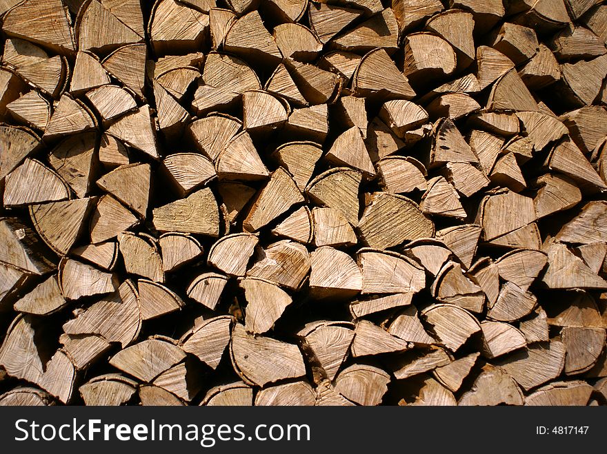 Storage of the firewood for stoking