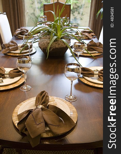 Dining table with modern decor. Dining table with modern decor.