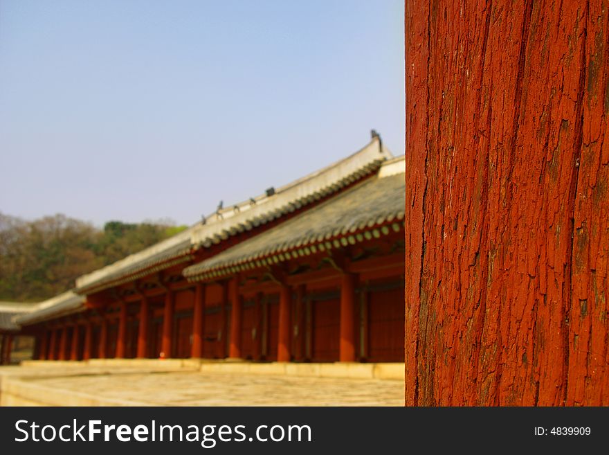 Korean traditional architecture, red wood structure