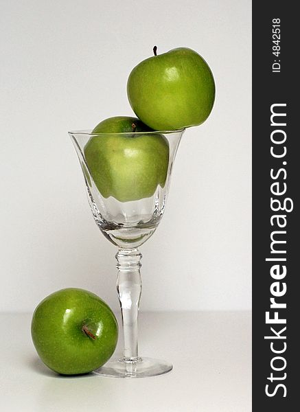 Apples in a Glass