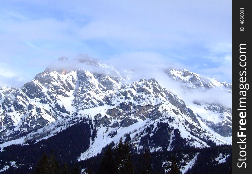 Photo of the mountain in the Austrian Alps, skiamade region (winter)