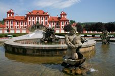Baroque Manor House In Prague Royalty Free Stock Images Baroque Manor House In Prague Royalty Free Stock Images