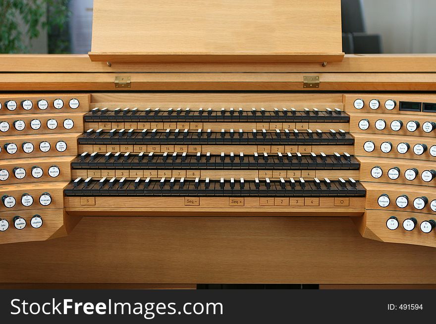 Spectacular Church Organ 04