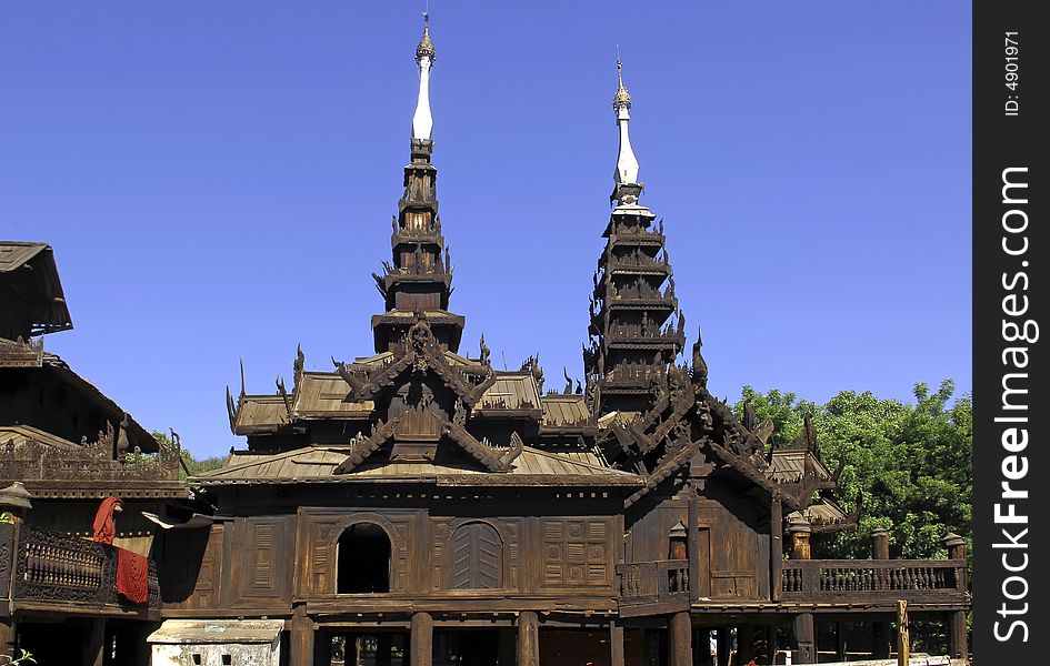 Myanmar, Salay: yosqson kyaung monastery; wonderful carved wooden construction for this ancient religious building