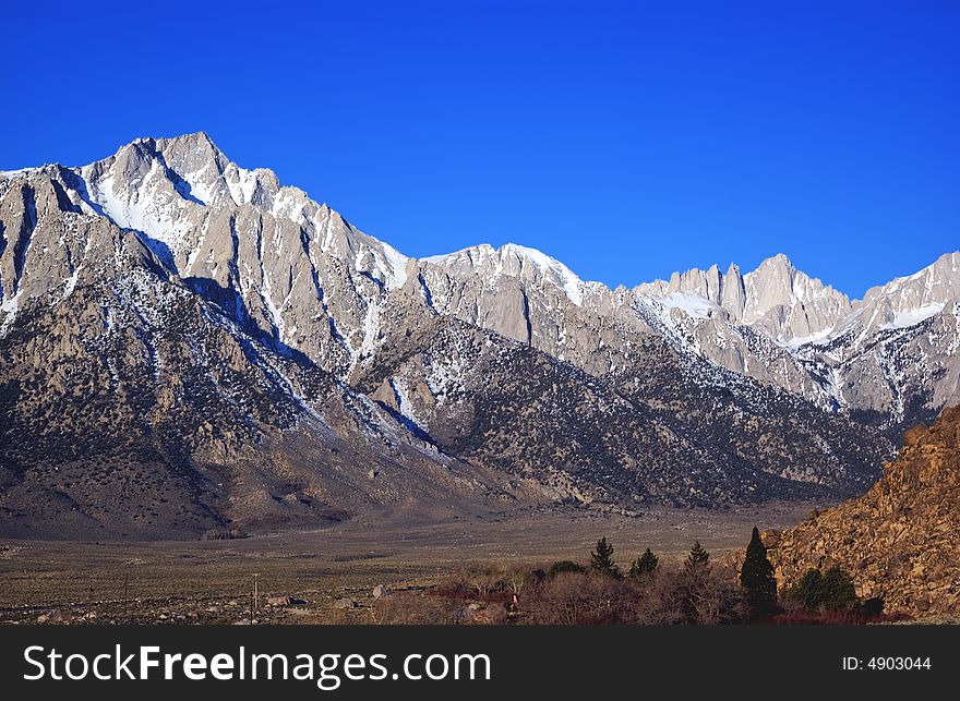 Mount Whitney and lone pine peak california usa