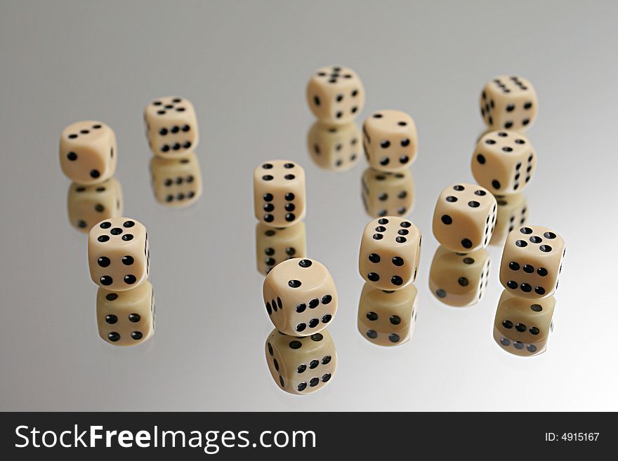 Dice on a mirror table