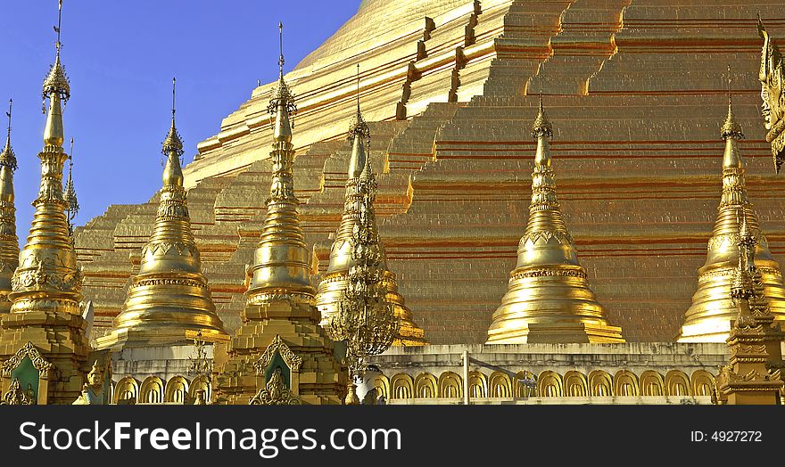 Myanmar, Yangon: Shwedagon pagoda