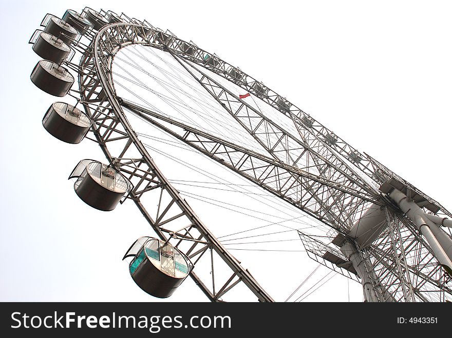 The   revolving Ferris wheel