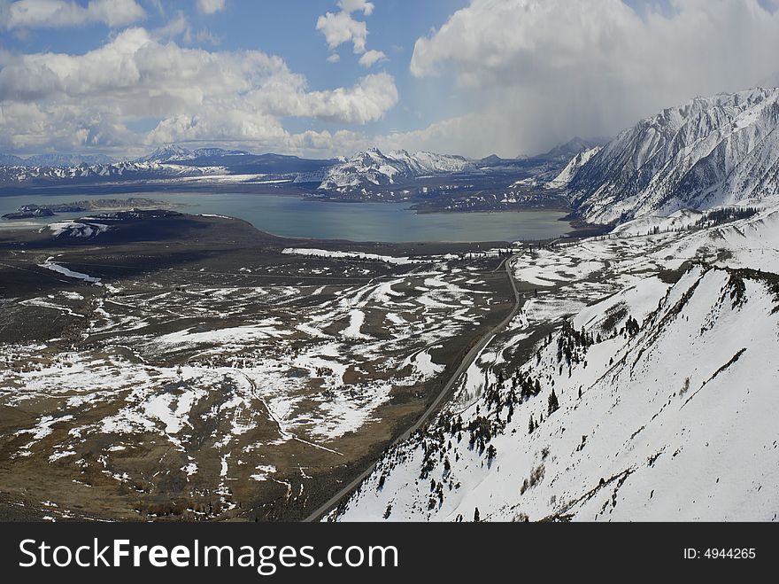 Mono Lake And The Eastern Sierra