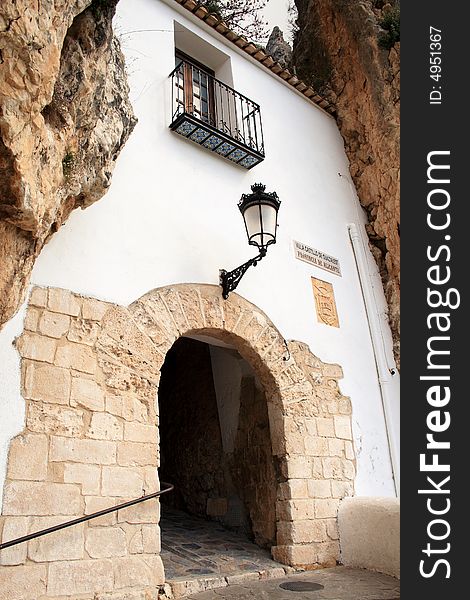 Romantic-Doorway-Guadalest-Spanish-Entrance