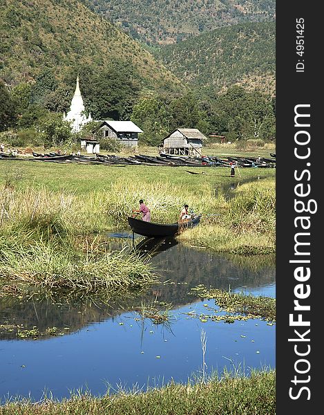 Myanmar, Inle lake: landscape near the floating market