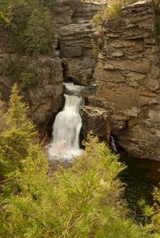 Waterfall On Cliffside Mountain Royalty Free Stock Images Waterfall On Cliffside Mountain Royalty Free Stock Images