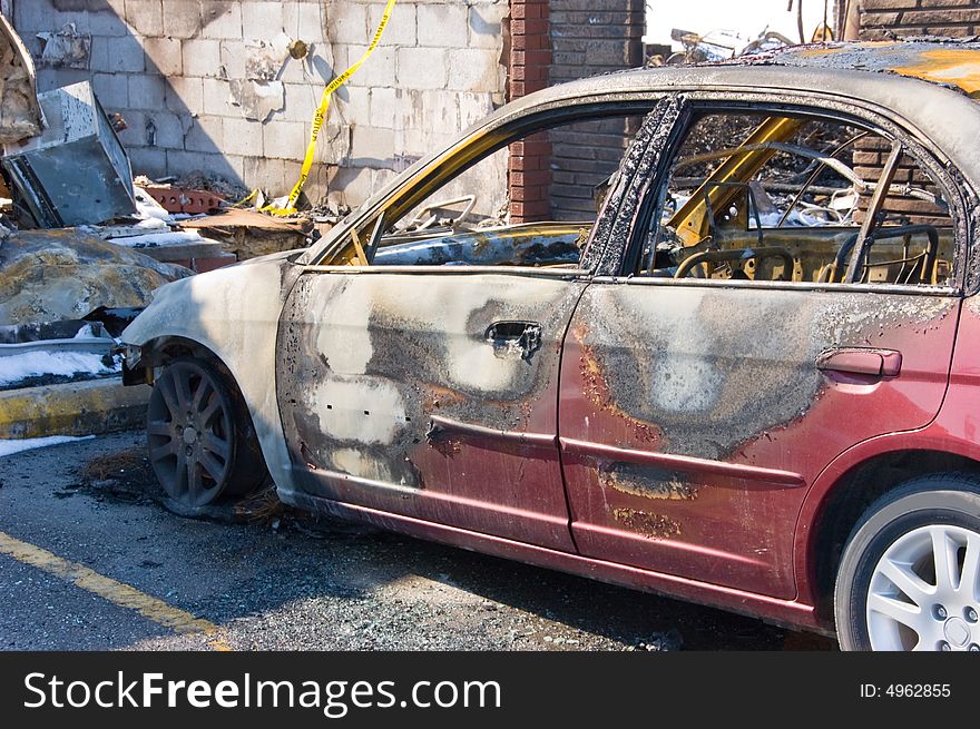 Fire has completely destroyed a motel and cars located north of Toronto Ontario. Fire has completely destroyed a motel and cars located north of Toronto Ontario