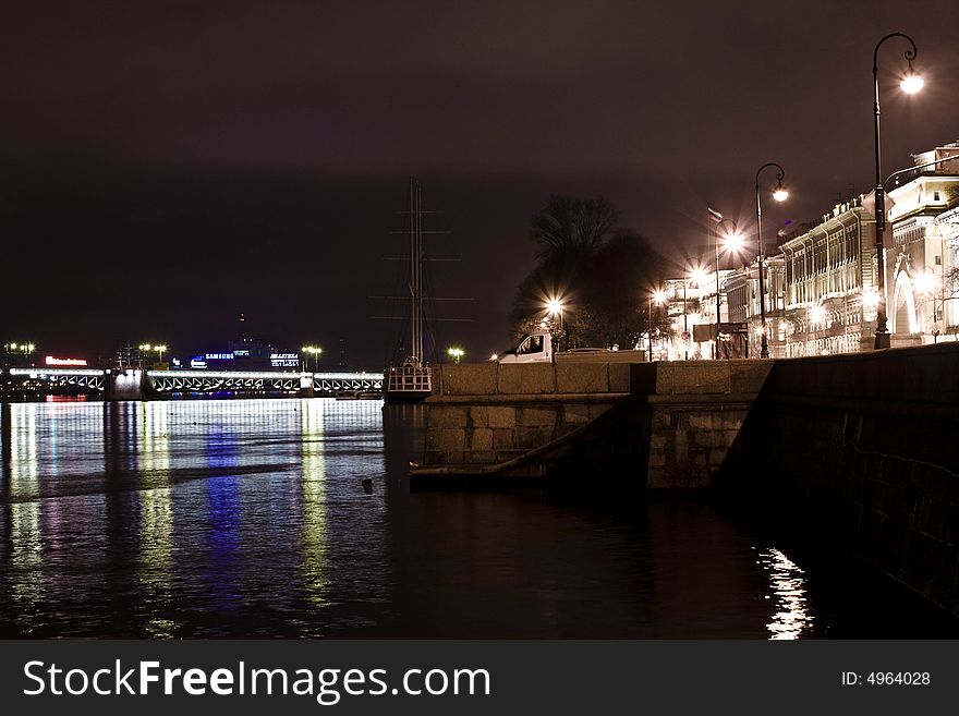 Look at the night city, silent river and color lights!