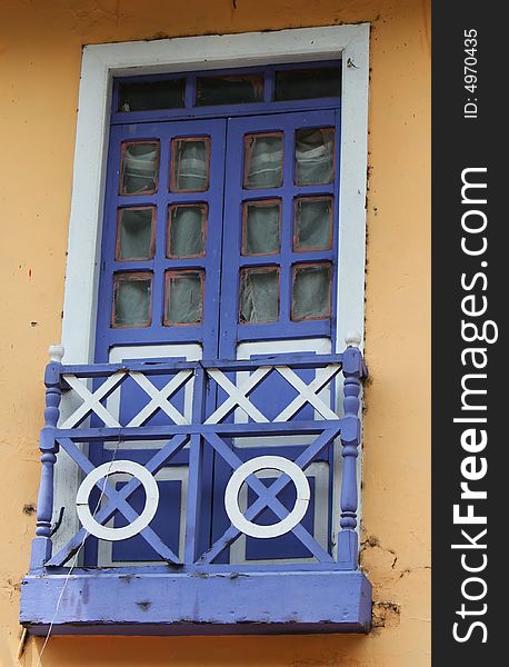 A dynamically painted balcony in Ecuador. A dynamically painted balcony in Ecuador