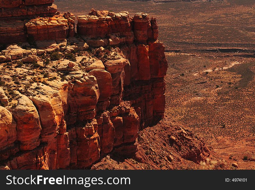 Nice overhead image of the tall vermillion Cliffs