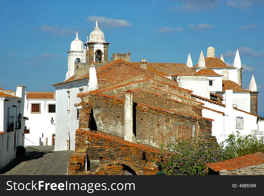 Portugal, monsaraz;  traditional  view  with small white houses and red tiles a typical image of this touristic destination. Portugal, monsaraz;  traditional  view  with small white houses and red tiles a typical image of this touristic destination