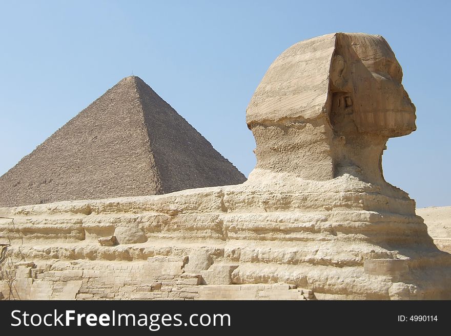 Great sphinx and pyramid in Giza Egypt