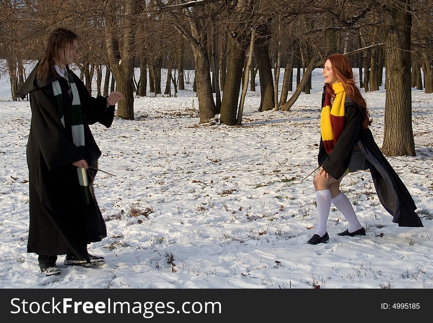 Winter morning: students in the park. Winter morning: students in the park