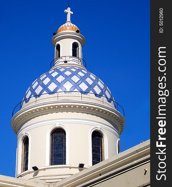 Phot of the colourful dome of a church in tucuman in northern argentina