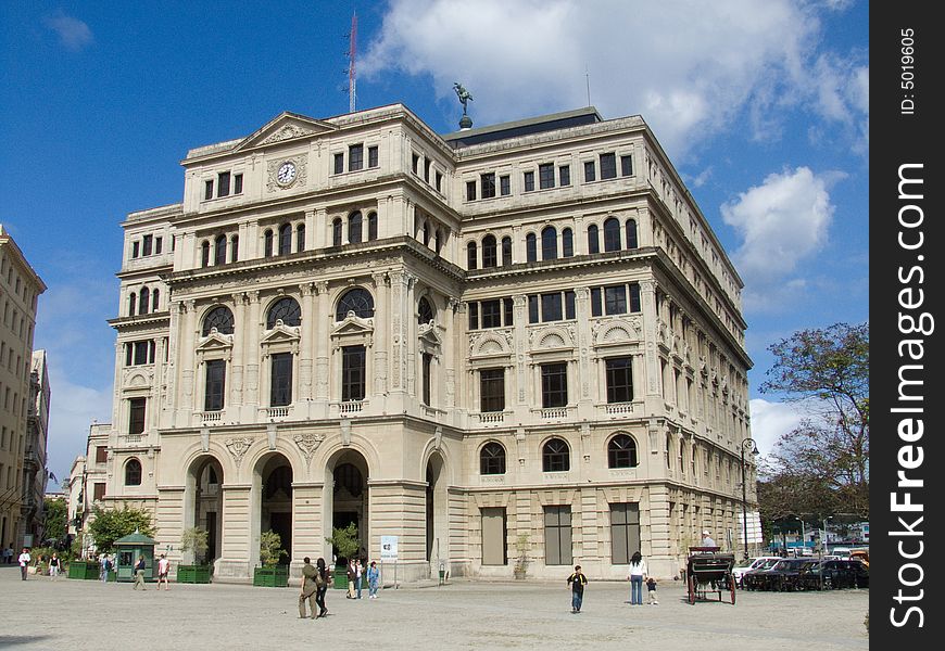 Beautiful Market Building in the Port Avenue