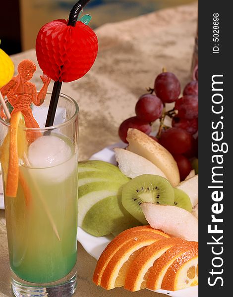 Apple bar cafe cocktail fruit grape kiwi orange restaurant food
