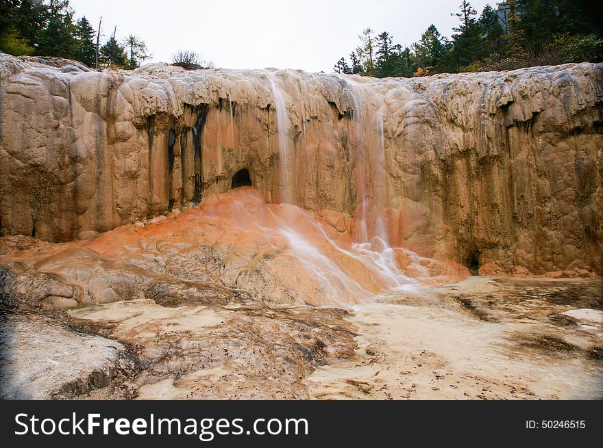 China Huanglong Calcification Pool Of Sichuan