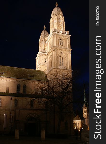 Grossmuenster cathedral in Zurich night