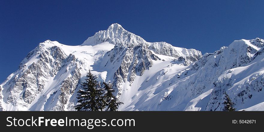 Panorama of Mt Shuksan in the winter from the Mt Baker Ski Area. Panorama of Mt Shuksan in the winter from the Mt Baker Ski Area.