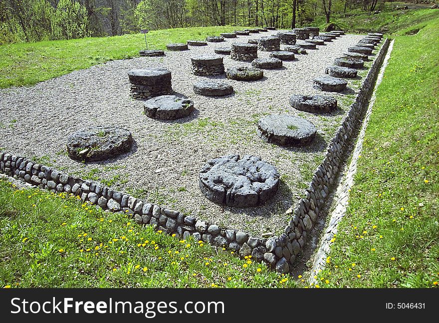 Situated at 1200m altitude, Sarmizegetusa was the strategical centre of the dacian defensive system in Orastiei Mountains. The fortress included a sacred area and several sanctuaries, as the Limestone Big Sanctuary. Situated at 1200m altitude, Sarmizegetusa was the strategical centre of the dacian defensive system in Orastiei Mountains. The fortress included a sacred area and several sanctuaries, as the Limestone Big Sanctuary