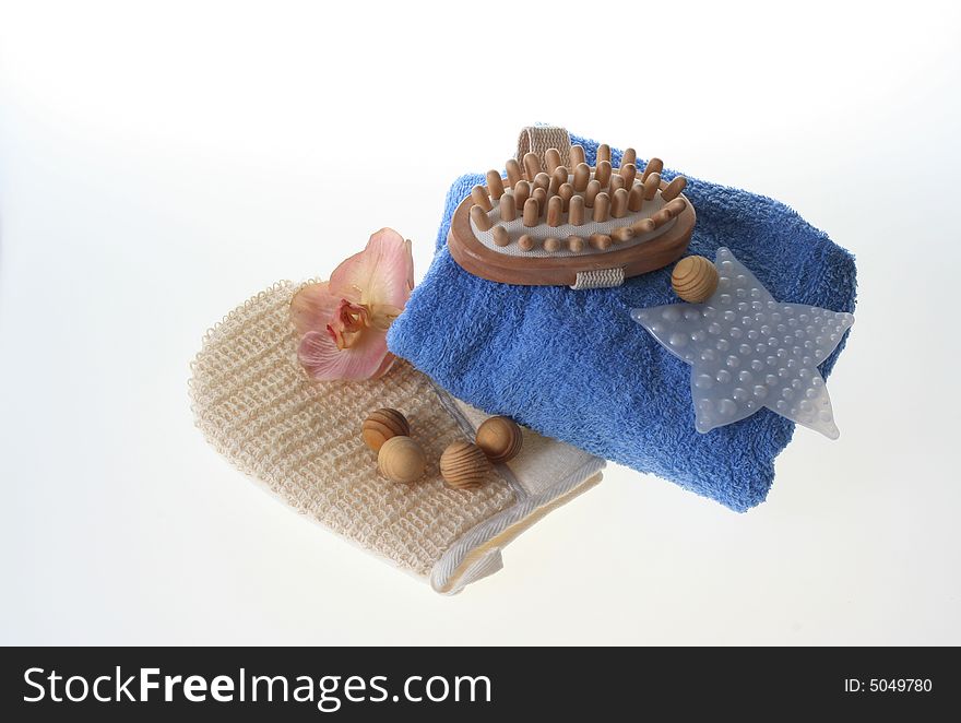 Bath products including folded towels,bath salts and flowers. Bath products including folded towels,bath salts and flowers.