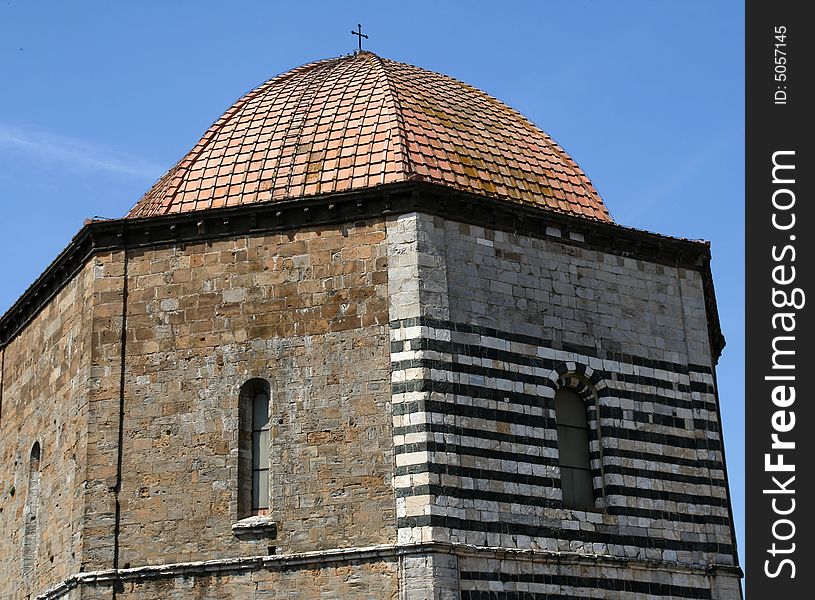 Volterra - Baptistery