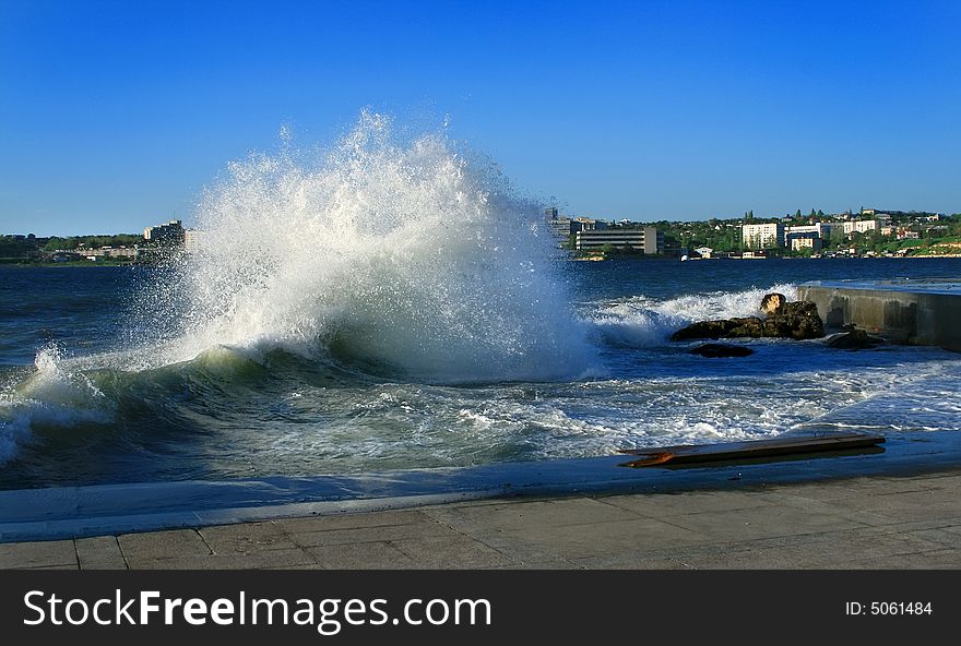 Reporting - a storm in the Crimean city of Sevastopol. On quay