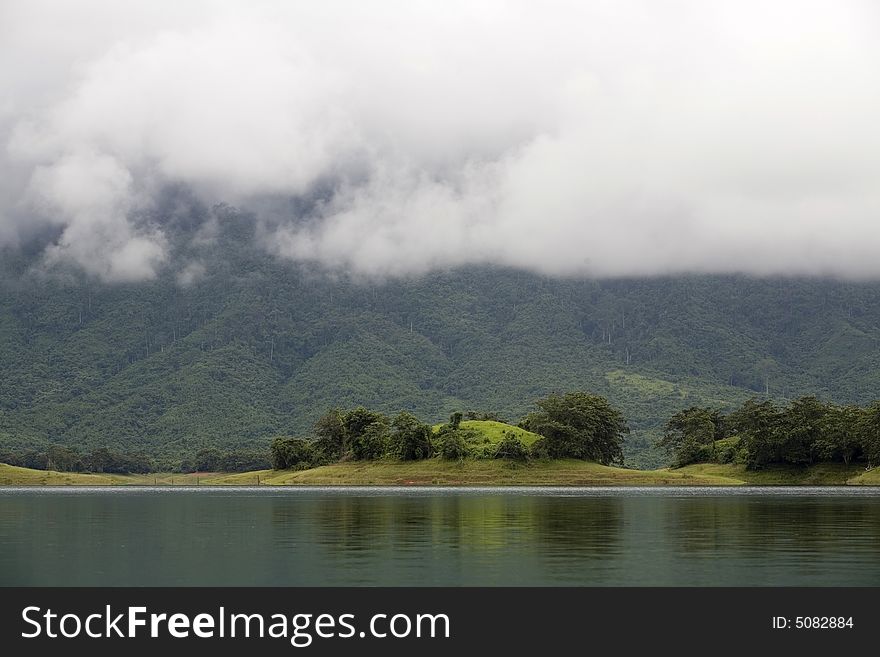 Nam Ngum Reservoir, Laos