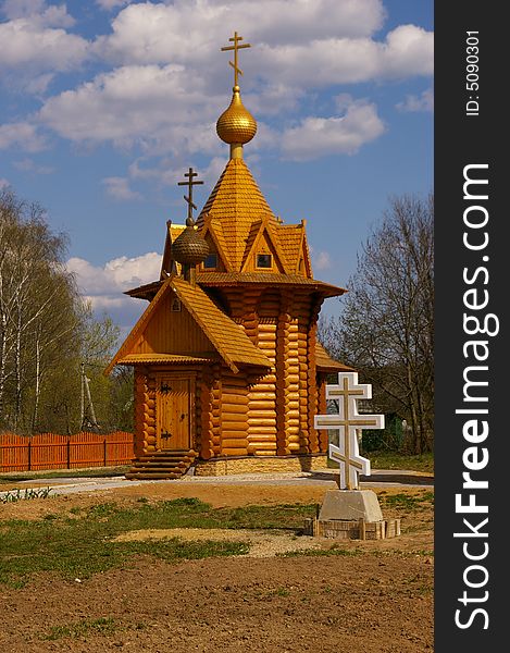 Recently built wooden church in the suburb of Moscow