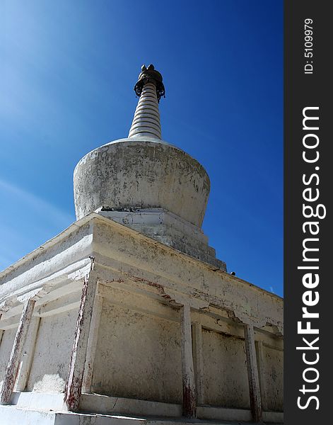 White tower in Labolengsi Temple (Labrang Monastery) is located Gansu, China.