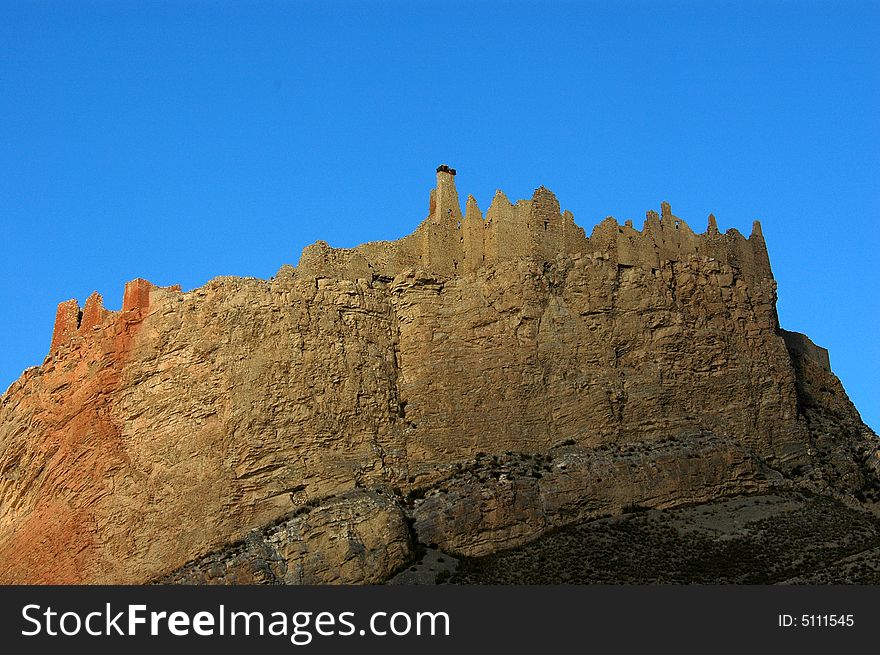 The dilapidated tibetan castle on the top of a mountain,rikeza,Tibet,China.