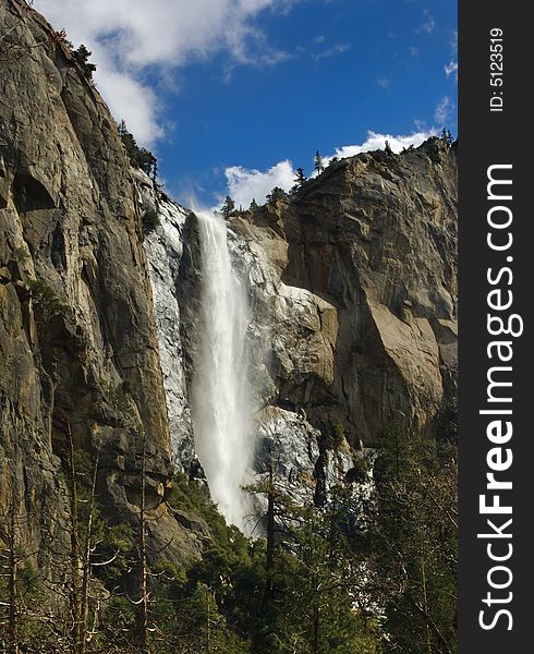 Bridelvail Falls in Yosemite National Park