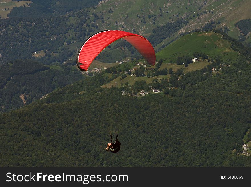 Paragliding on the Mottarone - lake of orta