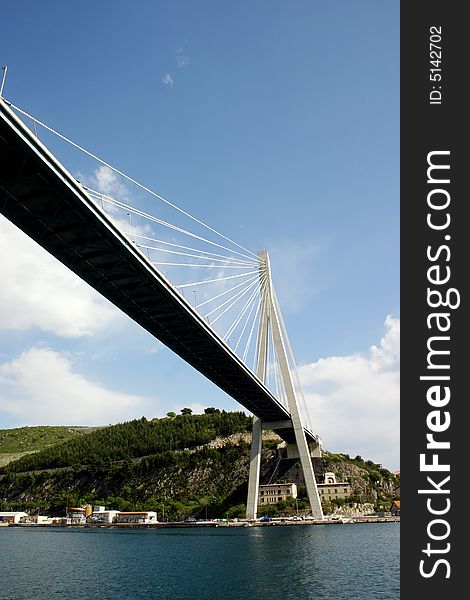 Suspension bridge over the water in Dubrovnik, Croatia. Suspension bridge over the water in Dubrovnik, Croatia.