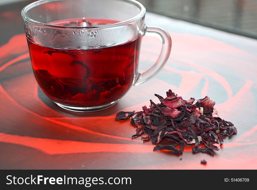 Red Hibiscus tea anti-aging effect