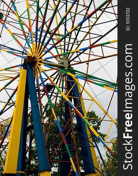 Colorful ferris wheel in the park