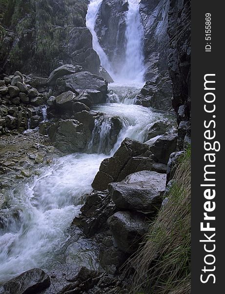 Lolaia Waterfall, National Park Retezat, Romania